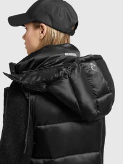 Khujo Bodywarmers Bodywarmer Tourin Dames Zwart -Kleding Verkoop Winkel 0c2adb6113afb417be072dbdb1b4be5f scaled