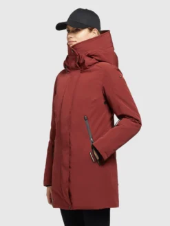 Khujo Winterjassen Winterjas Viona 3 Dames Roestrood -Kleding Verkoop Winkel 243b1fde2f82195211b70a0a2f5a53e8 scaled