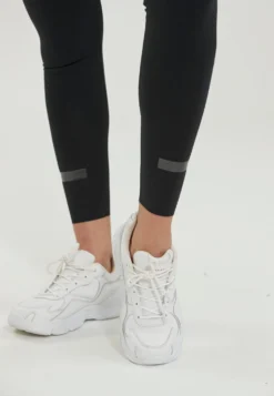 ATHLECIA Lange Broeken Slimfit Sportbroek Douna Dames Zwart 19 ATHLECIA Lange Broeken Slimfit Sportbroek Douna Dames Zwart -Kleding Verkoop Winkel 2f70386581a8bb8bebf225df4588fbed scaled