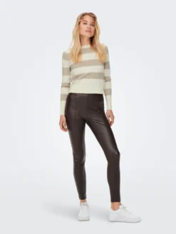 ONLY Fijngebreide Truien Trui Ibi Dames Wit -Kleding Verkoop Winkel 5d3d13c61da2055041797f8774ef4333 scaled