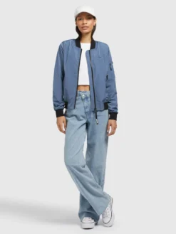 Khujo Tussenjassen Tussenjas Stence2 Dames Blauw -Kleding Verkoop Winkel 5de29641214c1c9b5bbce0e679cacd2e scaled