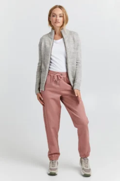 OXMO Vesten Gebreid Vest Phenix Dames Lichtgrijs -Kleding Verkoop Winkel b9844ee5f05d794755e28562e1a622e8 scaled