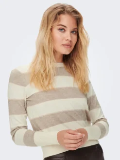ONLY Fijngebreide Truien Trui Ibi Dames Wit -Kleding Verkoop Winkel bbd634dc520ebe5eb0fcc305d3ec3f61 scaled