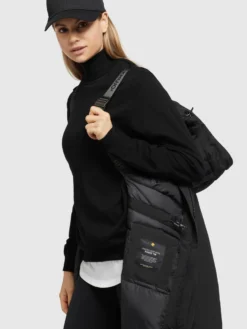 Khujo Wintermantels Wintermantel ABELLA Dames Zwart -Kleding Verkoop Winkel cfa2583353db141192713dfa921fe266 scaled