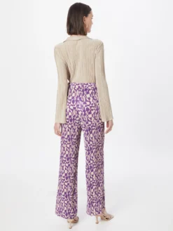 Monki Pantalons Wide Leg Broek Dames Lila 8 Monki Pantalons Wide Leg Broek Dames Lila -Kleding Verkoop Winkel d671a87a0ec68c03d94d90b831697867 scaled
